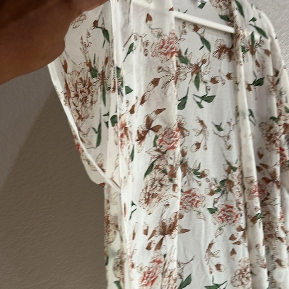Emory Park Women’s Kimono Floral print Cream Size Large - Picture 3 of 8